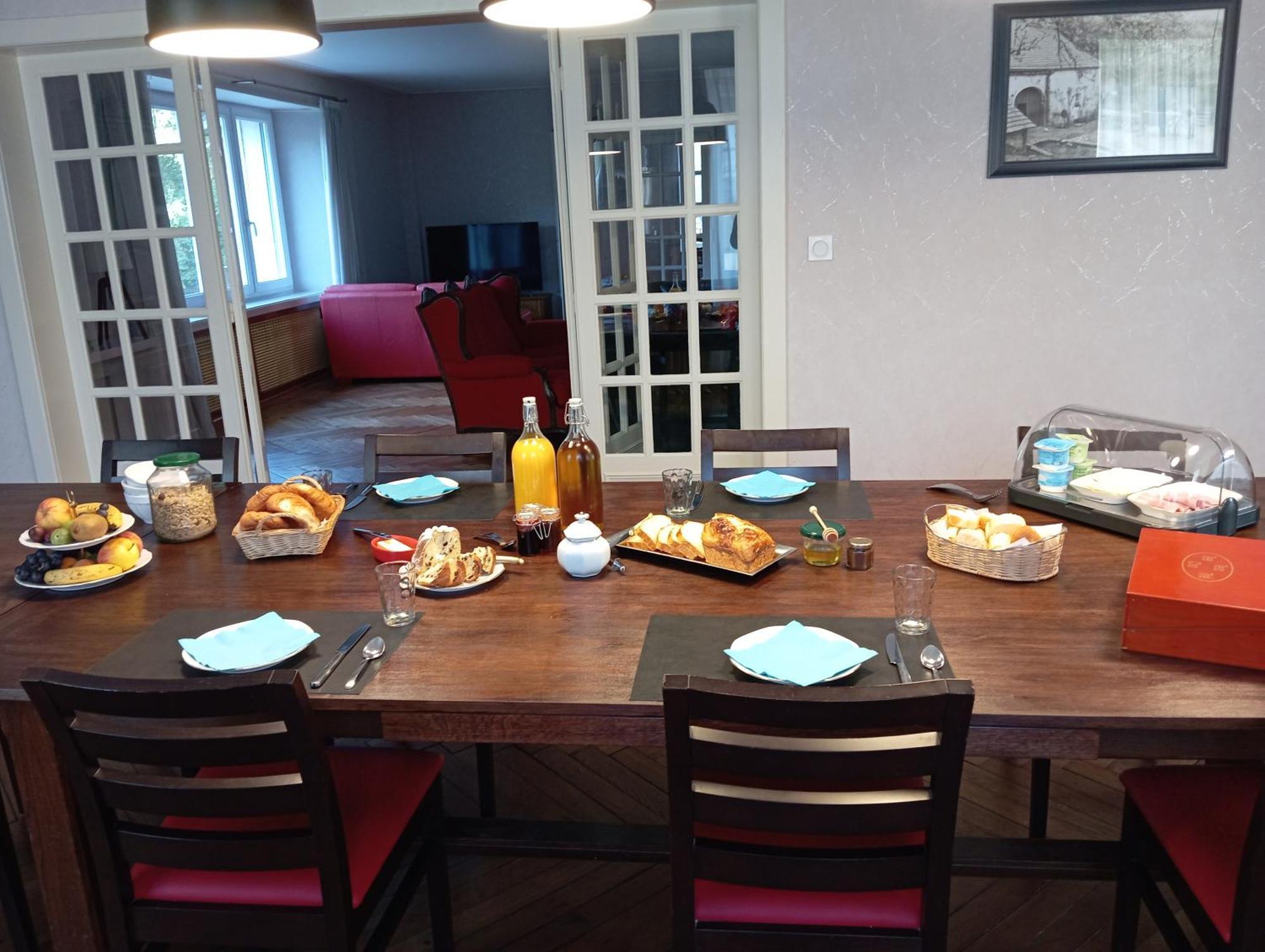 Domaine De La Moselle Bed & Breakfast Saint Maurice sur Moselle Bagian luar foto